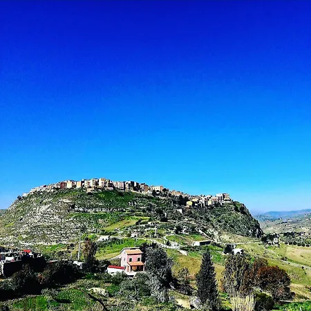Farm stay Agliastro Sant'Angelo Muxaro